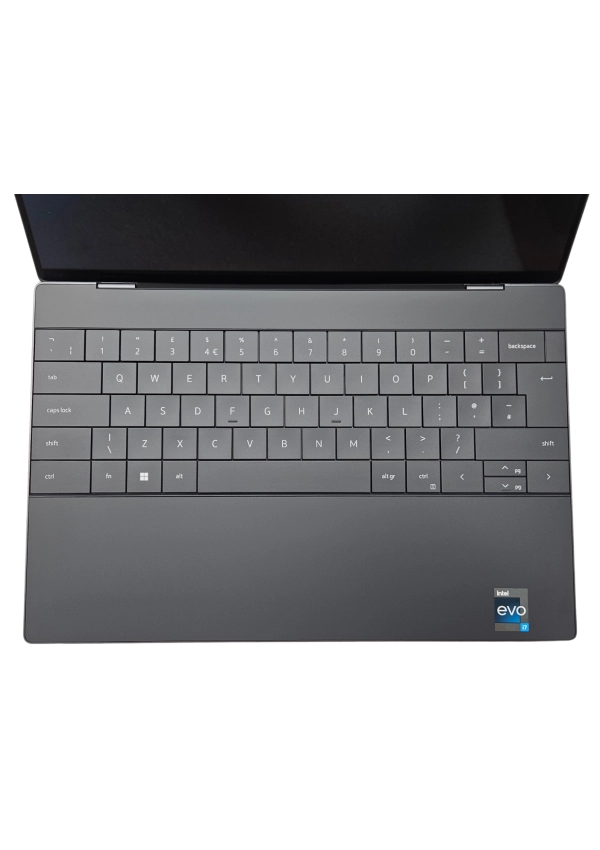 Bezramkowy aluminiowy ultrabook Dell XPS 9320 i7-1260P 16GB 512GB SSD 13,4